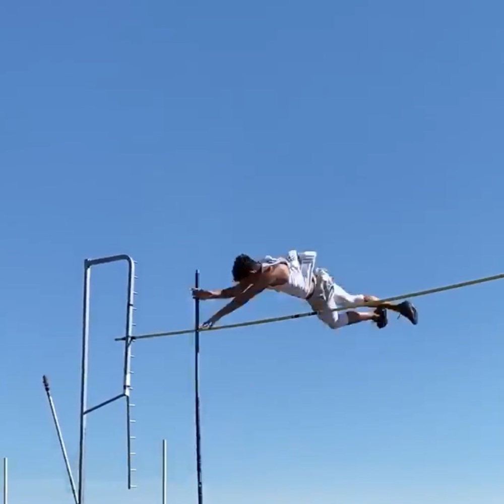 Meet your Posher, Marc